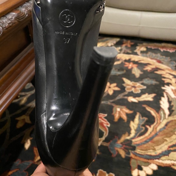 Authentic Chanel boots - Picture 5 of 6